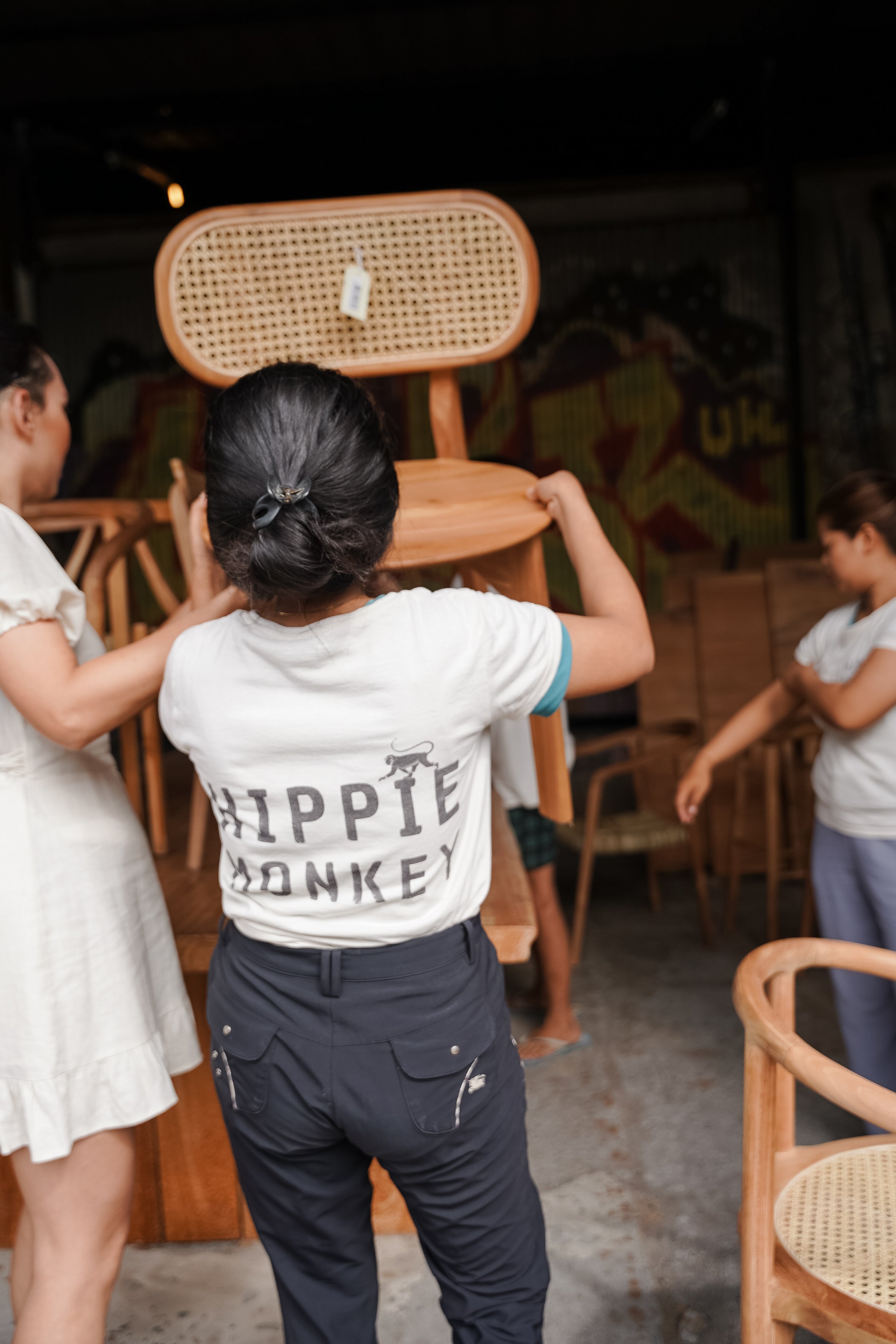 Set van 2 - The Classic Wooden Teak Chair - Hippie Monkey