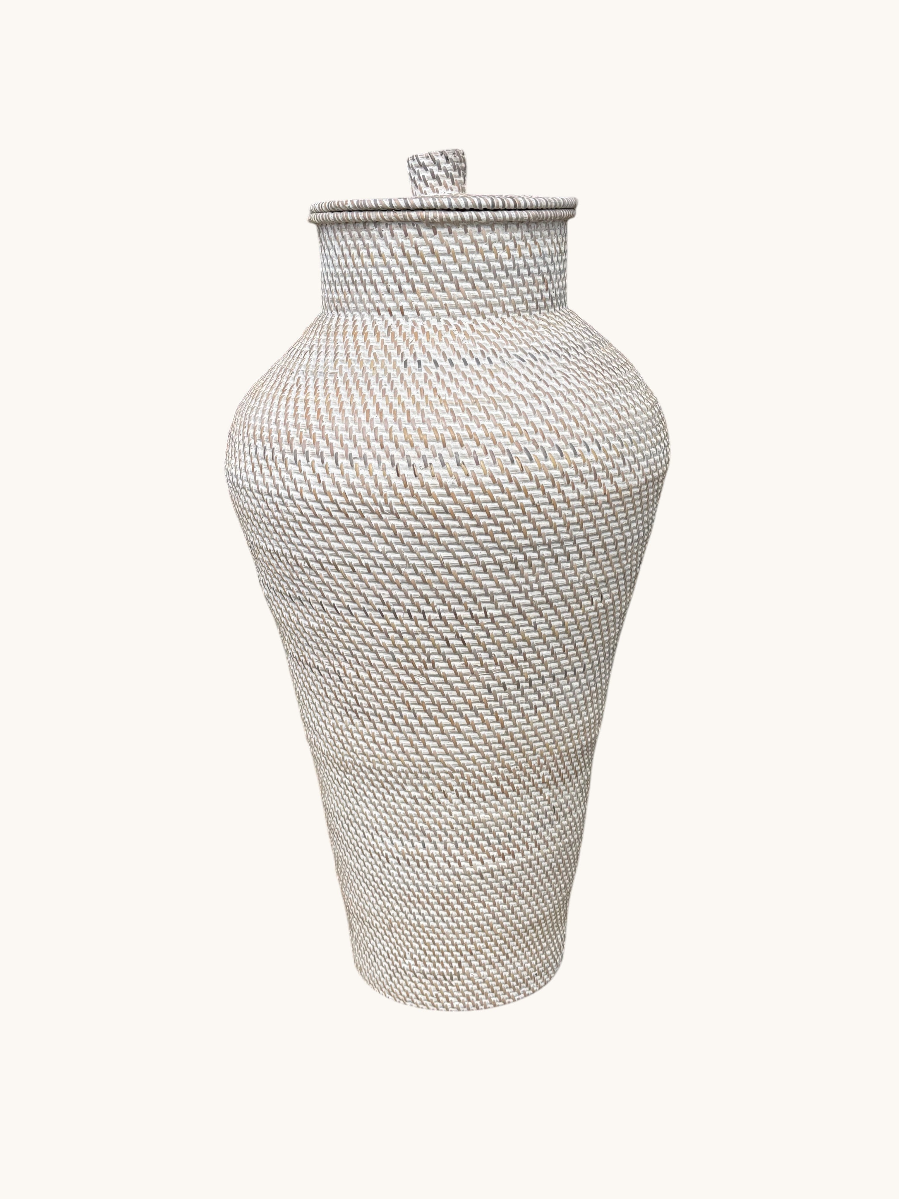 The Aruna Wicker Vase | 70 cm | Binnen & Buiten