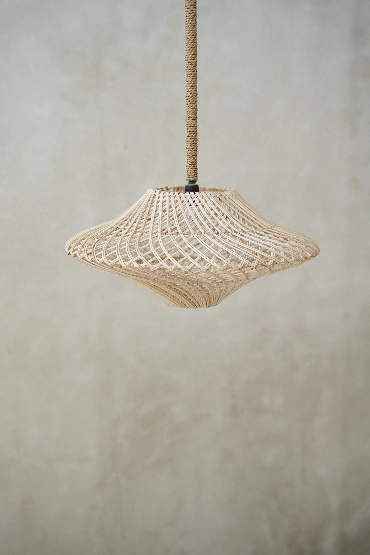 Rotan wandlamp - The Bulat Wall – L
