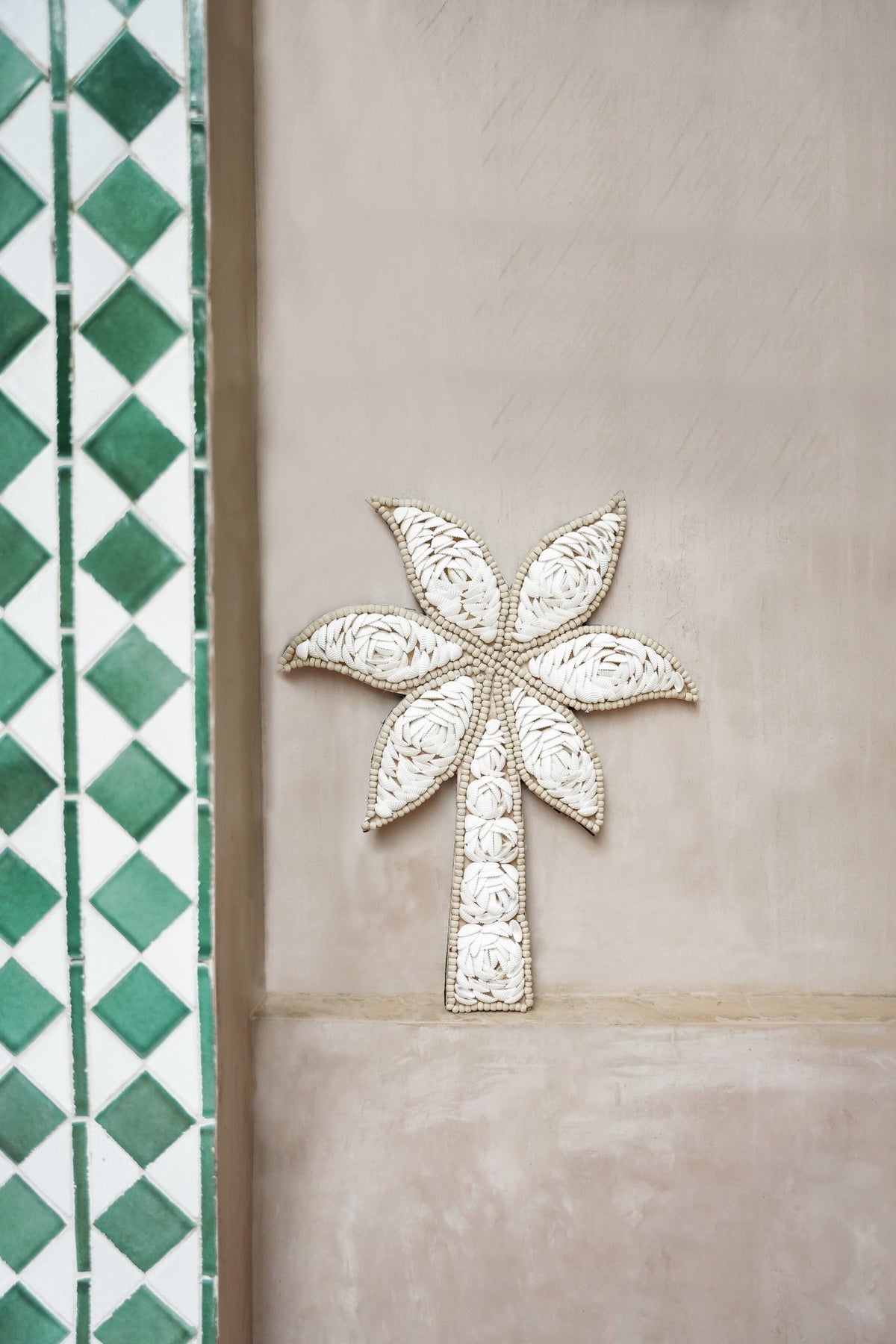 Schelpen Palmboom wandhanger - The Sea Shell Palmtree