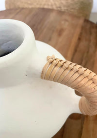 The White Rattan Vase – M – Hippie Monkey - Hippie Monkey Store - Wholesale B2B Dropshipping