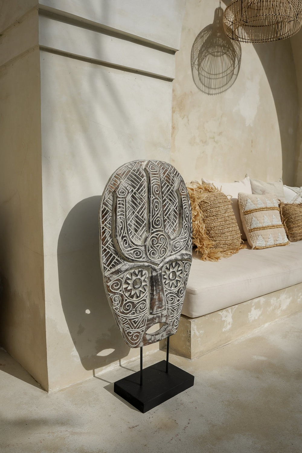 The Barong Mask on Stand - XL - Hippie Monkey - Hippie Monkey - Wholesale B2B Dropshipping
