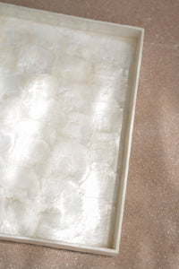 The Capiz Plate – White – Hippie Monkey - 2024 - Hippie Monkey Store - Wholesale B2B Dropshipping