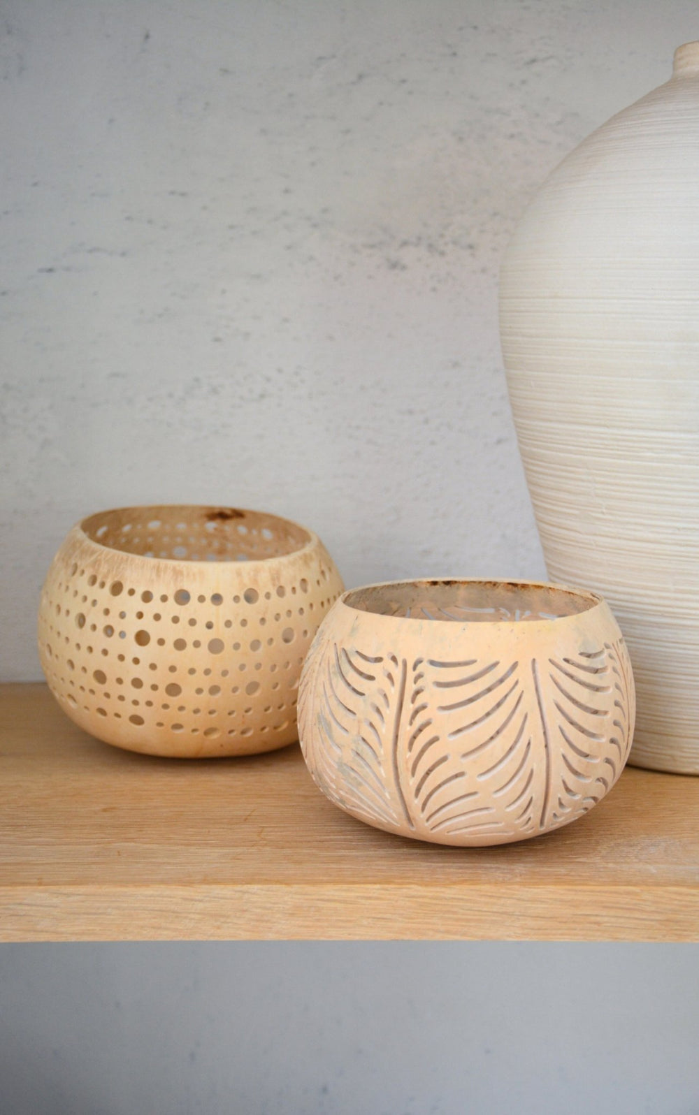 The Coconut Dot - Candle Holder - Hippie Monkey - Hippie Monkey - Wholesale B2B Dropshipping