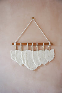 The Macrame Feathers - Wall Decoration - Hippie Monkey - Hippie Monkey - Wholesale B2B Dropshipping