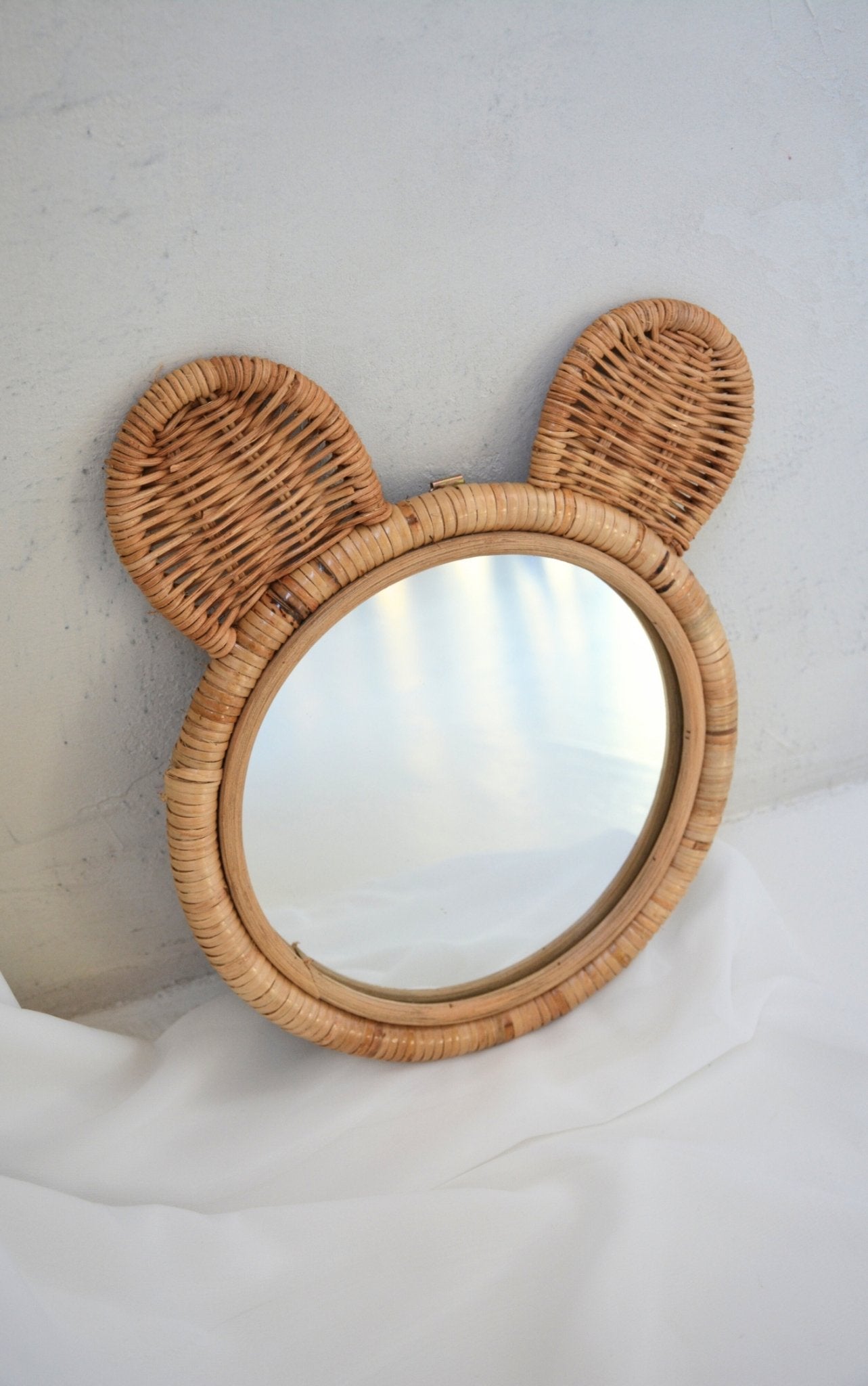 The Rattan Bear Mirror – Hippie Monkey - Hippie Monkey - Wholesale B2B Dropshipping