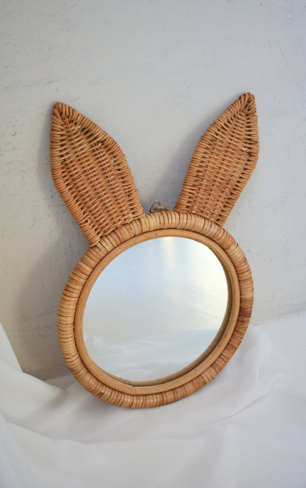 The Rattan Rabbit Mirror – Hippie Monkey - Hippie Monkey - Wholesale B2B Dropshipping